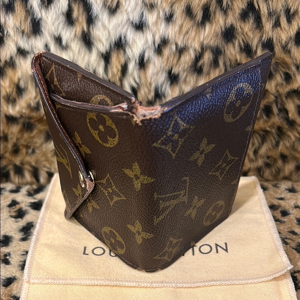Louis Vuitton Monogram Compact Origami Wallet with Dust Bag PROJECT - Picture 16 of 16